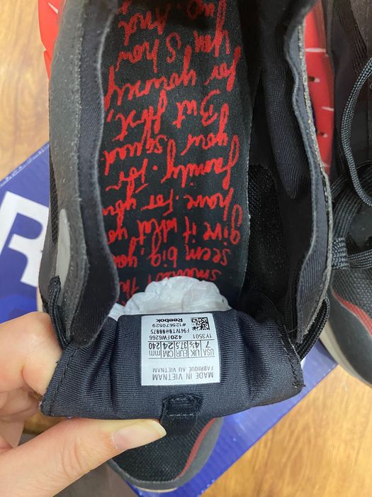 REEBOK кроссовки женские