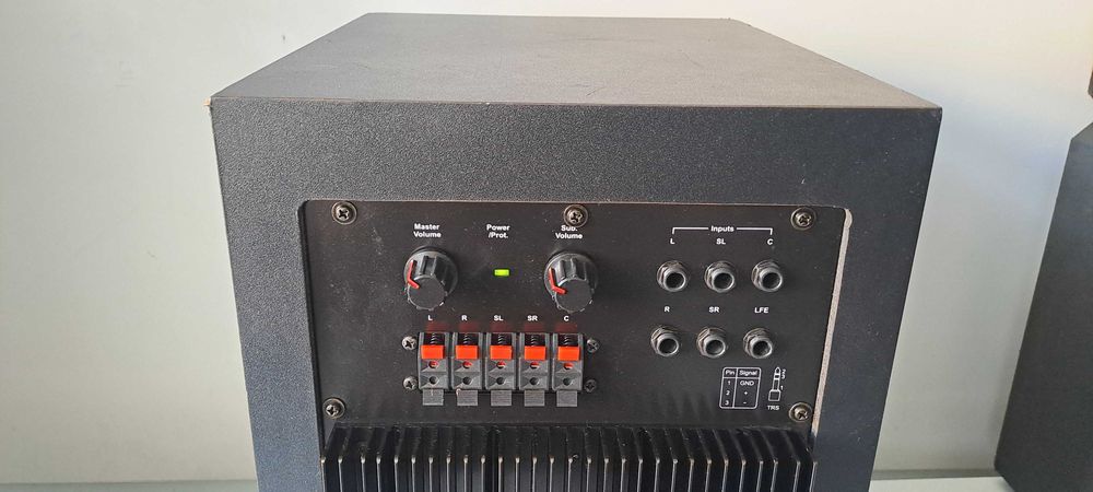 Subwoofer M-Audio Studiophile LX4 Sistem 5.1 Amplificator muzica Subwoofer Activ
