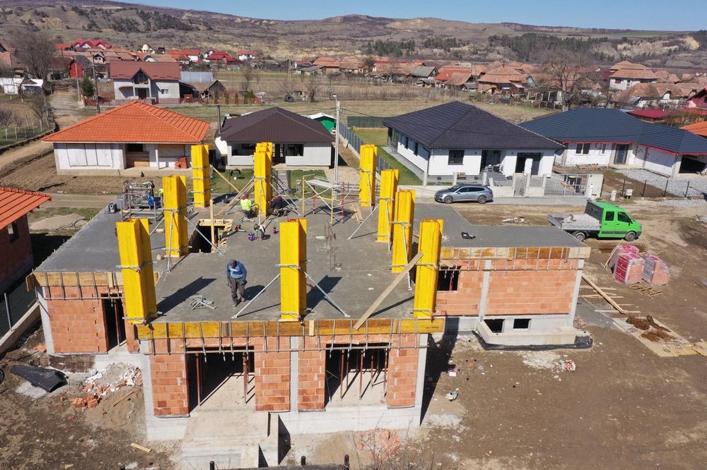 Panouri doka de inchiriat, Panouri cofraj de inchiriat