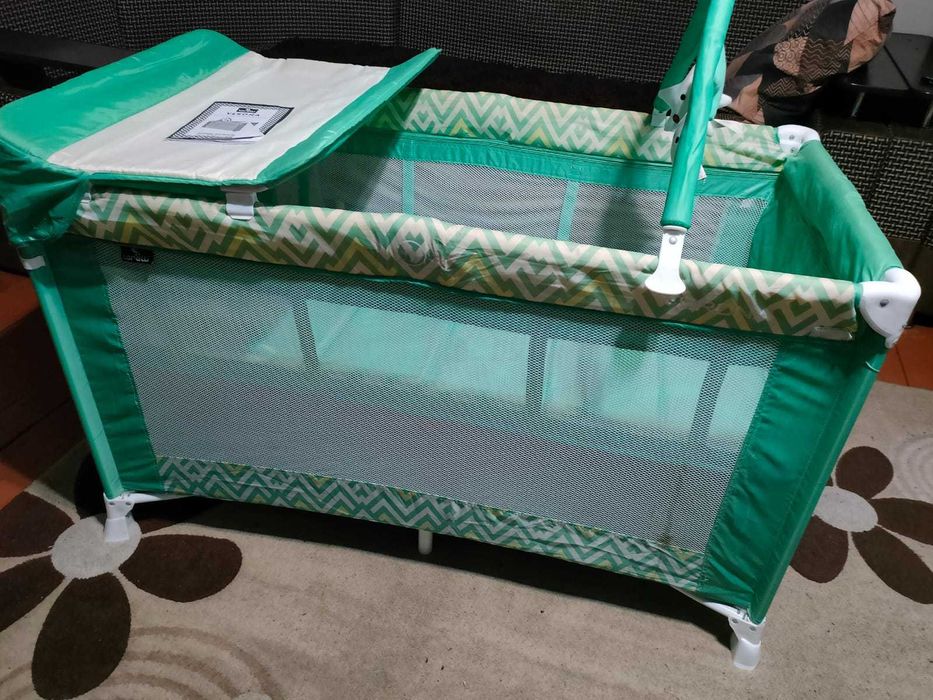 Продам кровать - манеж