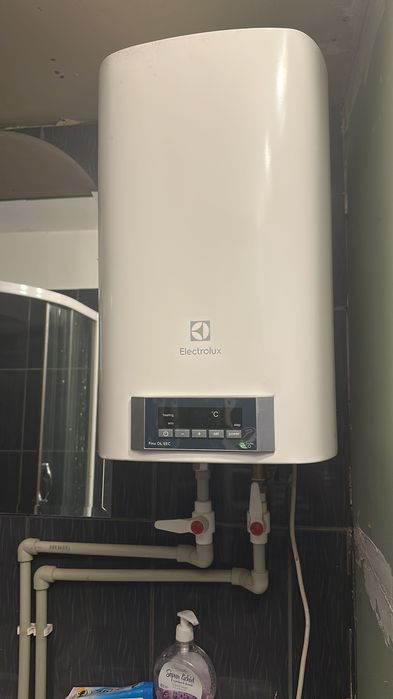 Vând boiler , capacitate 50 litri electrolux, preț 500 lei