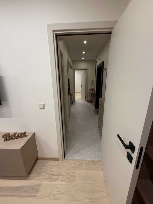 Обновен двустаен апартамент с опция за тристаен без посредник! НОВ