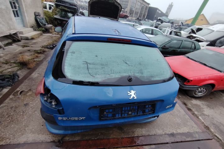 Bara spate Peugeot 206 2003 1.1 MT (60 hp)