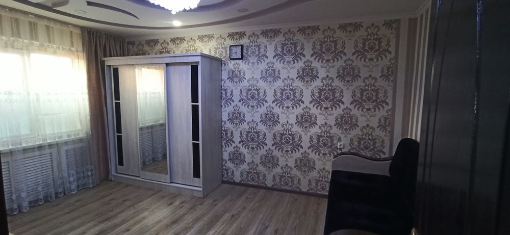 Продам свою квартиру на Лисунова, кирпич