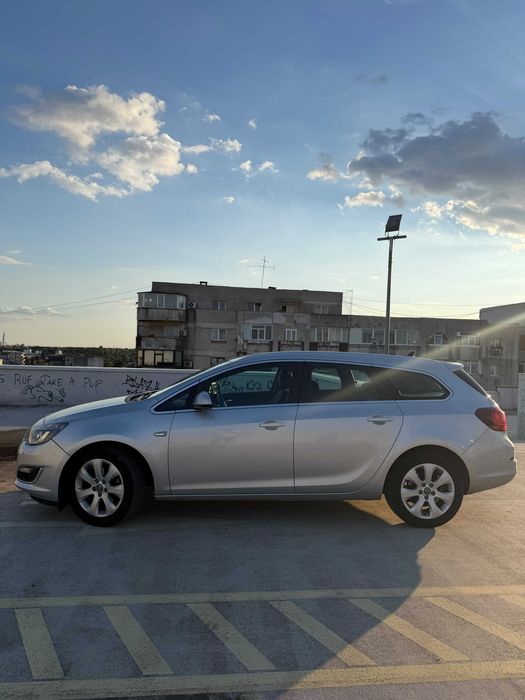 Vand Opel Astra Sports Tourer