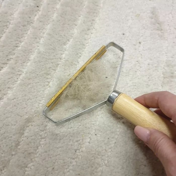 Четка за почистване на косми/козина