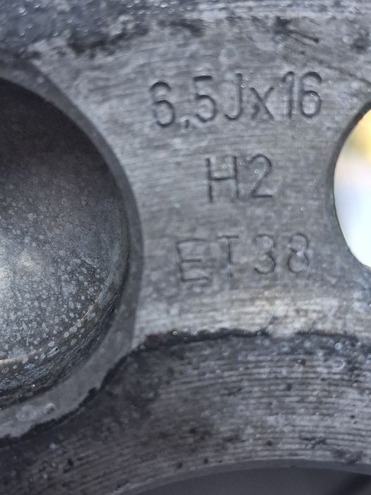 16цола оригинални за Мерцедес 6J ×16 ет38 ц.66.6мм 5×112