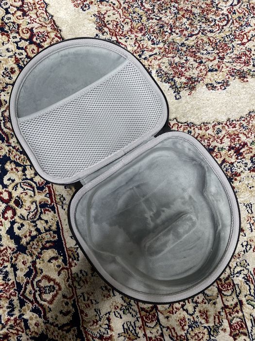 Apple AirPods Max черный