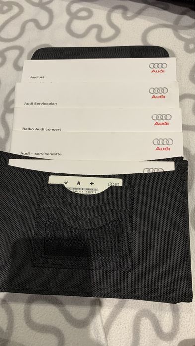 Mape auto carti originale piele auto AUDI, BMW, PORSCHE si manualele