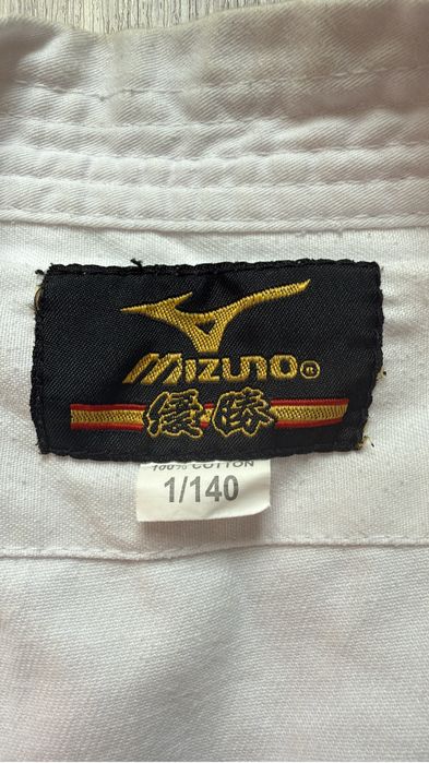 Продам кимано и экипировку