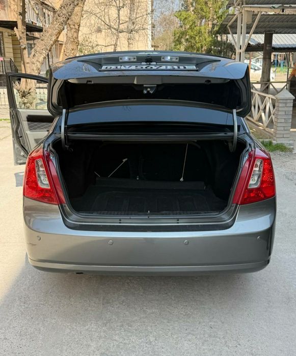 Ласетти 1.6 автомат. 2013. Краска тоза. Бензин.