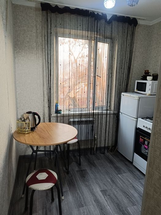 Сдаётся 2 х ком .квартира .2500 час