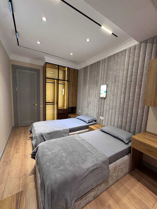 на ул.Сагбана. Мечеть Исломобод.  ID: К 83
НОВОСТРОЙКА, баурум