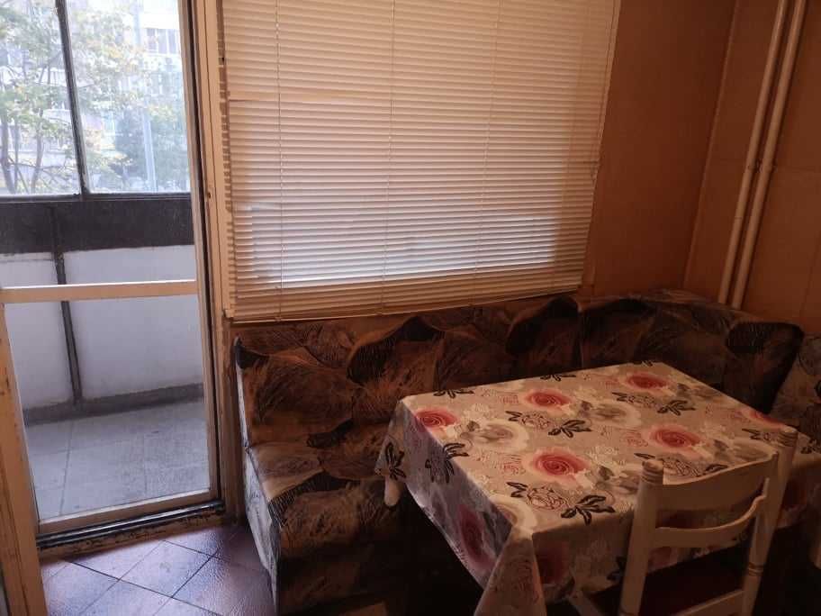 Дава се под наем Двустаен апартамент в Бургас, Братя Миладинови - 65 кв.м за 175 € - Снимка #1