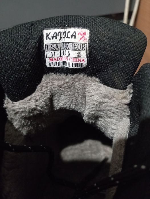 Продам мужские ботинки