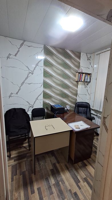 Ofis ijaraga beriladi. 700 ming so'm