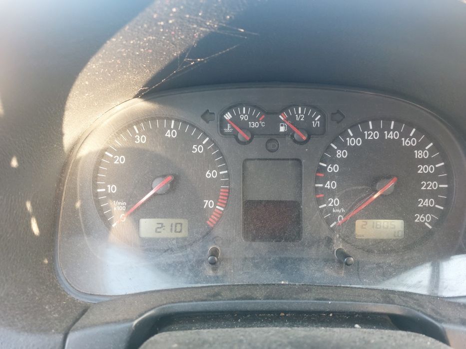 Vând vw golf sub prețul pieței