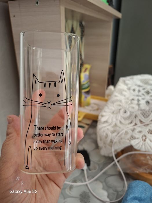 Стаканы с рисунками котиков