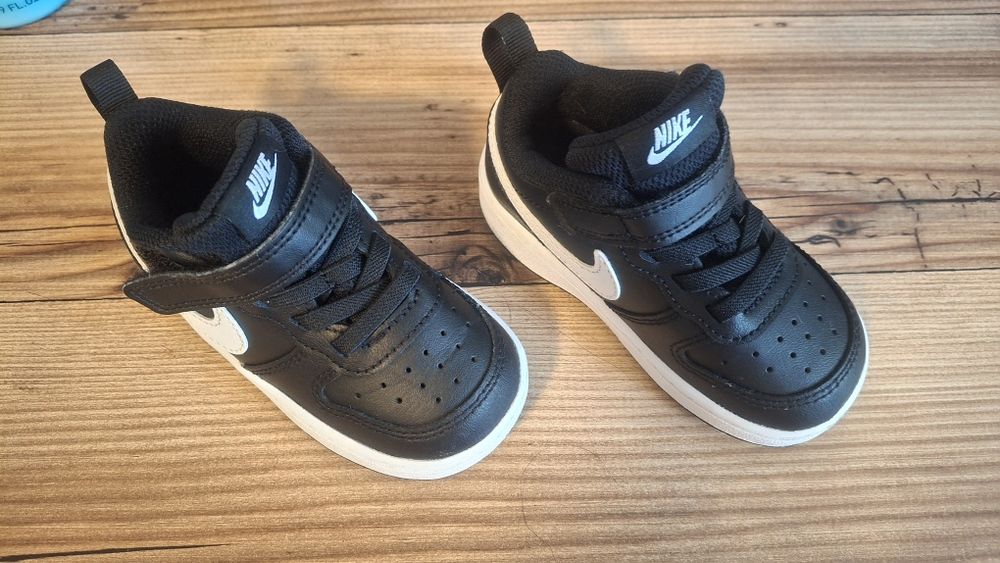 Нова цена!! Детски маратонки Nike