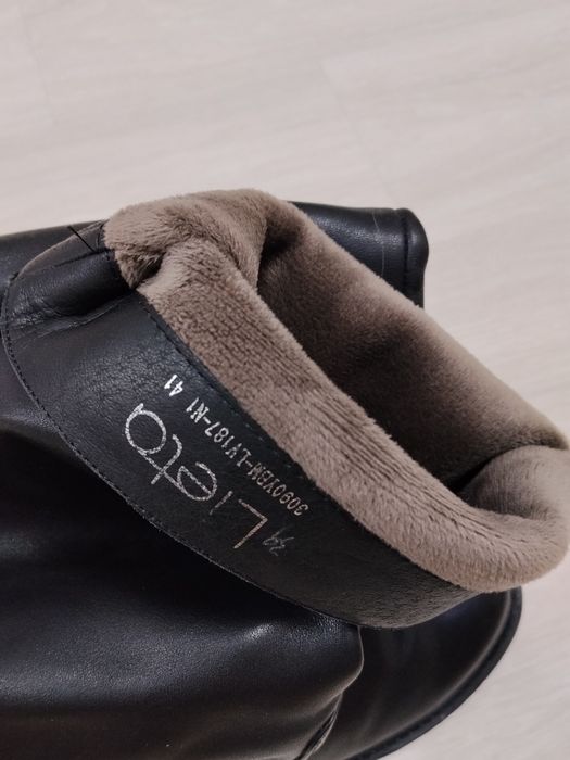 Зимние женские сапоги