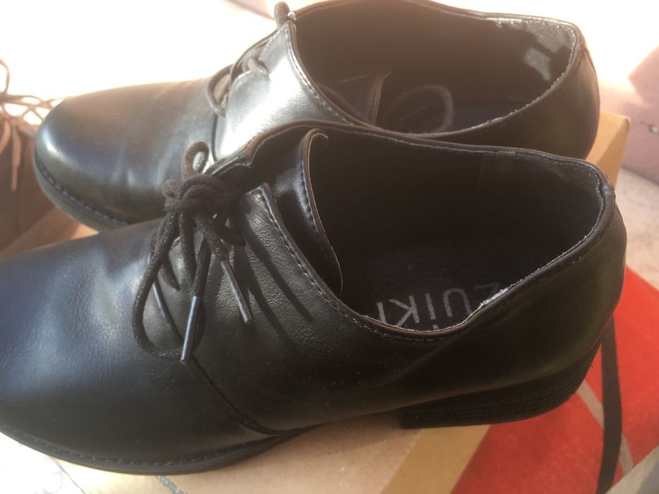 Pantofi de piele naturală