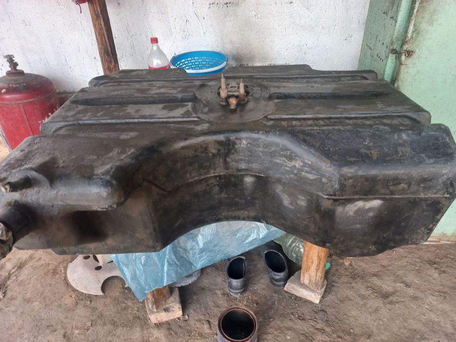 Belarus 12.21 dizel baki sotiladi