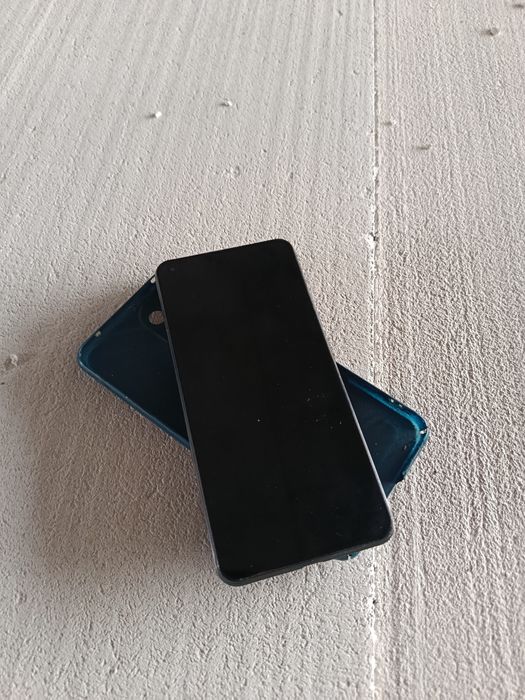 Срочно продается xiaomi 11 lite 5G