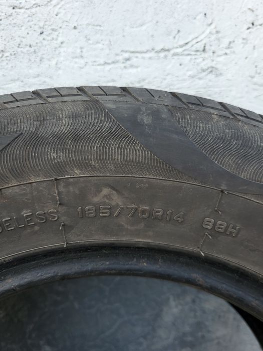 Шина покрышка 185/70/14