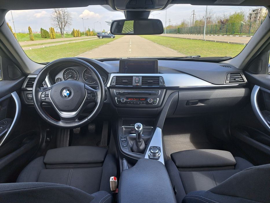 BMW seria 3 Sport Line