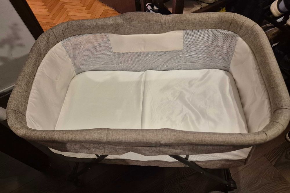 Patut Pliabil pentru Bebelusi, WowStep