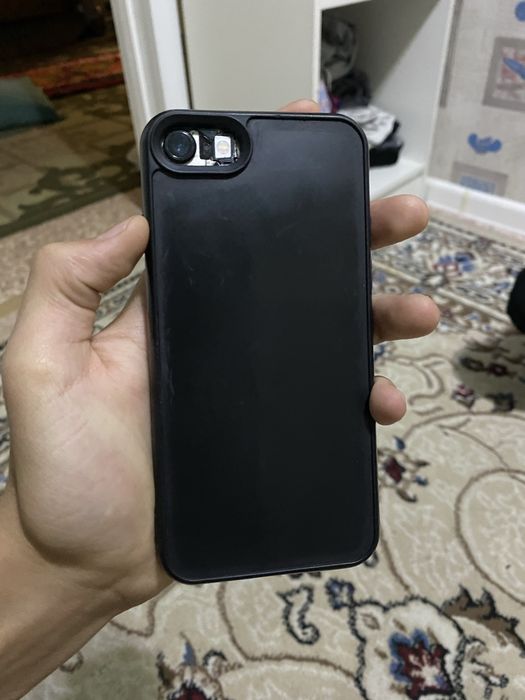 продам ,Iphone SE