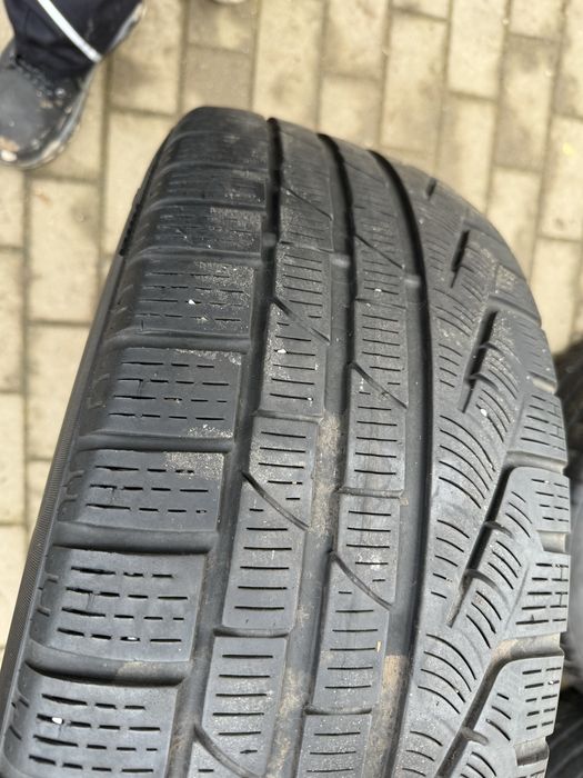 Jante vw Tiguan originale ca Noi 235 55 18 pirelli iarna 2022
