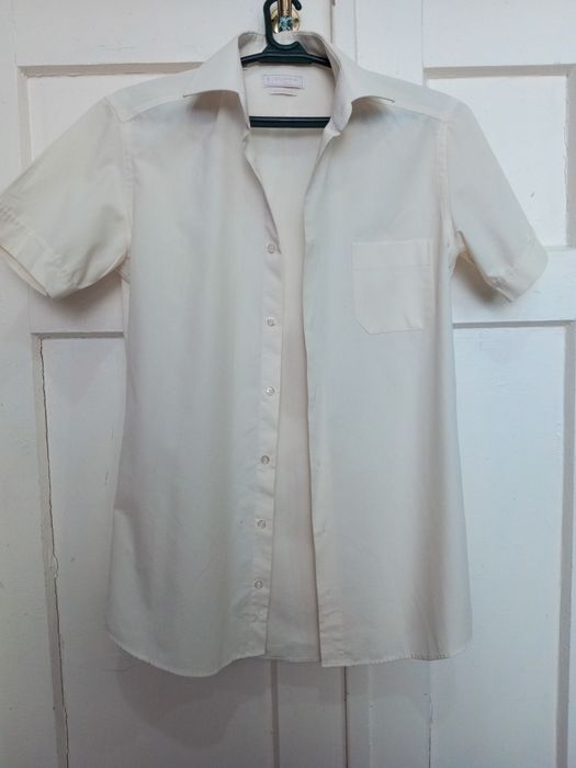 Мужская рубашка бежевая