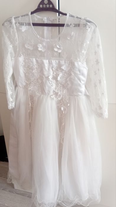 Платье и одежда на девочку