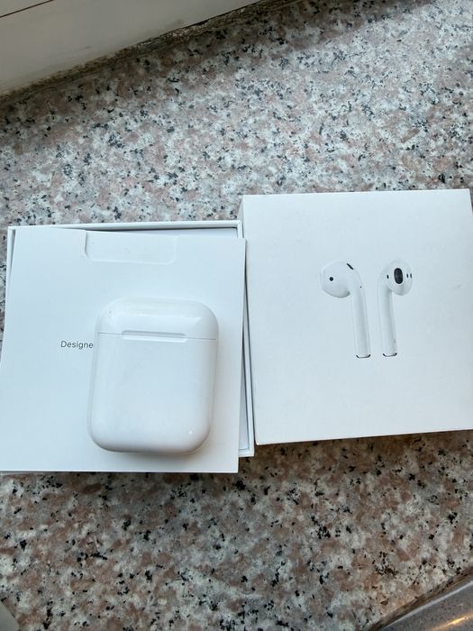 Airpods оригинал