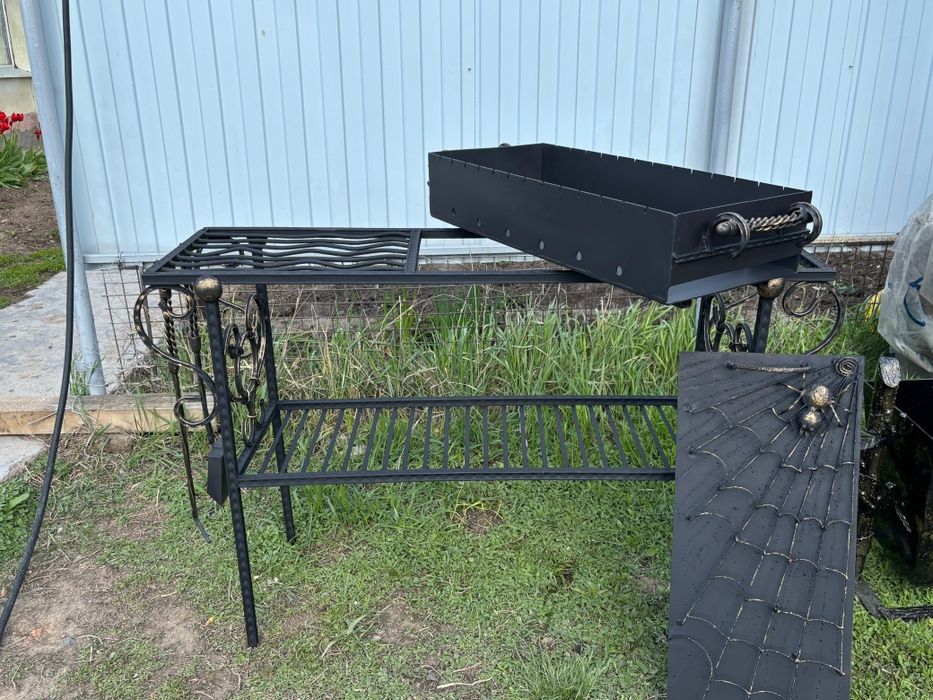 Продам  новый красивый мангал
