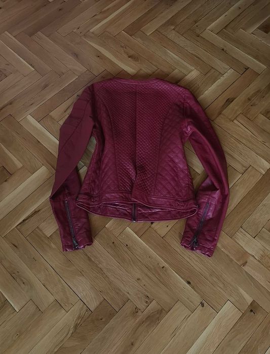 Дамско кожено яке размер S