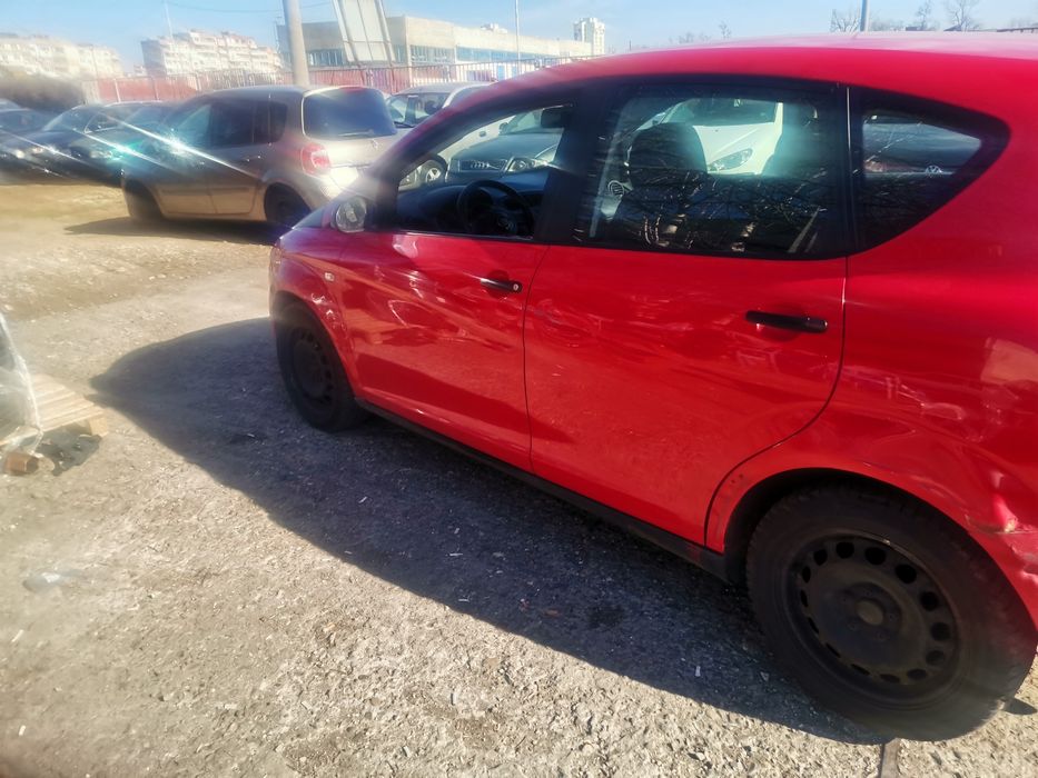 Сеат алтеа seat Altea 1.6i 75kw 102 BGU за части