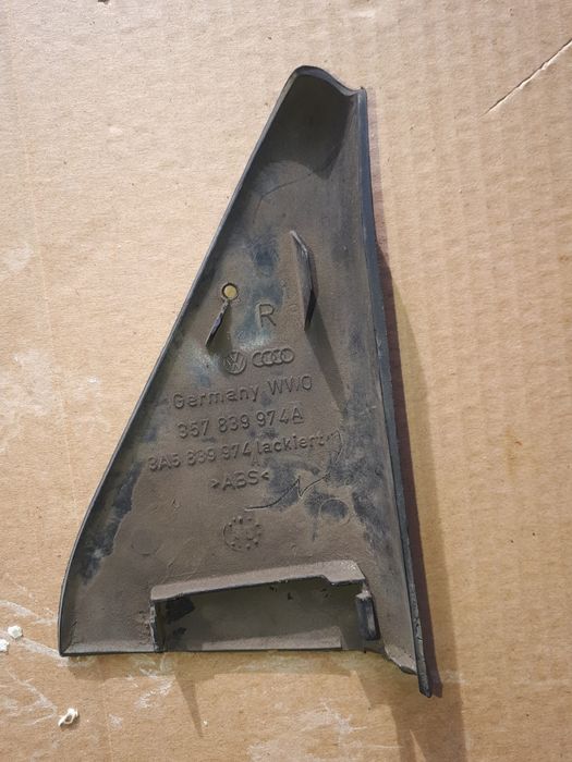 Треугольник салона на Пассат В3.