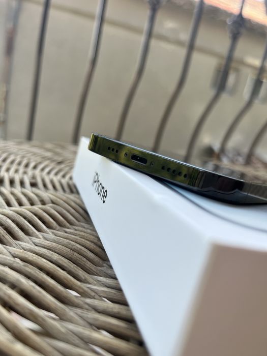 iPhone 14 Pro 256GB – Space Black