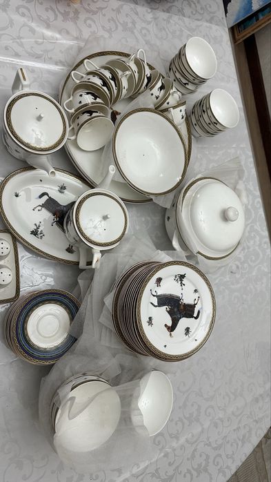 Столовый сервиз