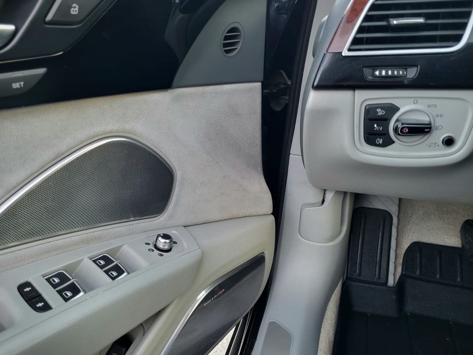 VÂND Audi A8 4200 Diesel