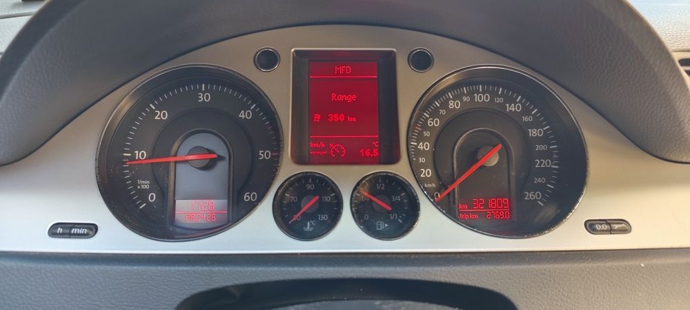 WV Passat B6 1.9 TDI