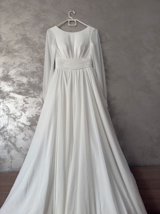 Rochie de mireasa nouă