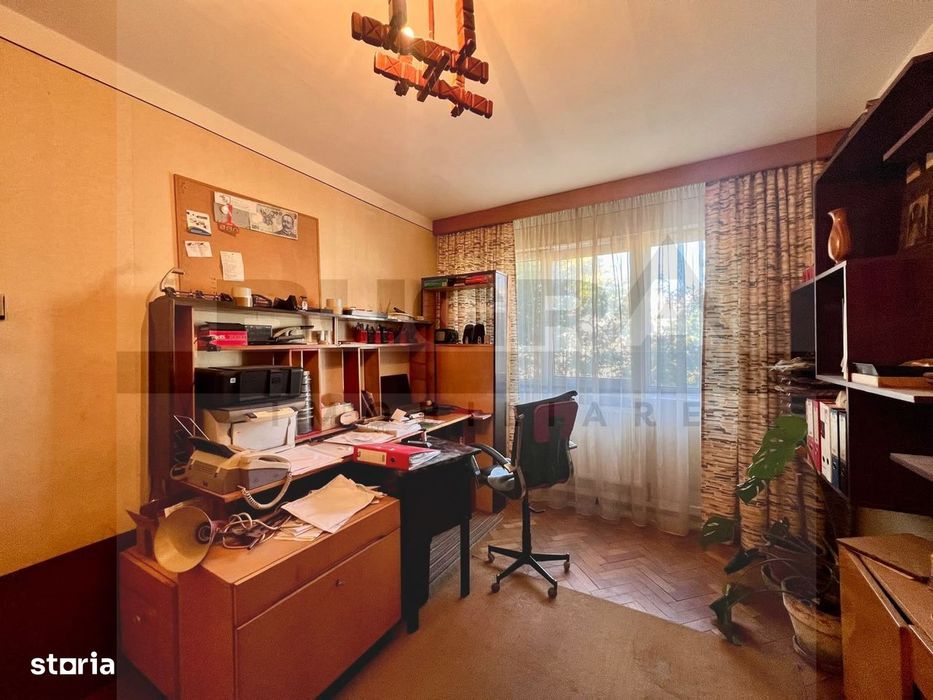 Apartament de 4 camere, 79mp, etaj intermediar, zona "La Terenuri"