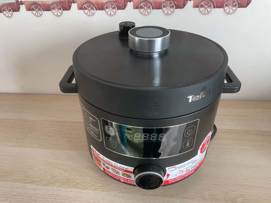Мултикукър Tefal Turbo Cuisine CY754830, 1090W, 4.8 л