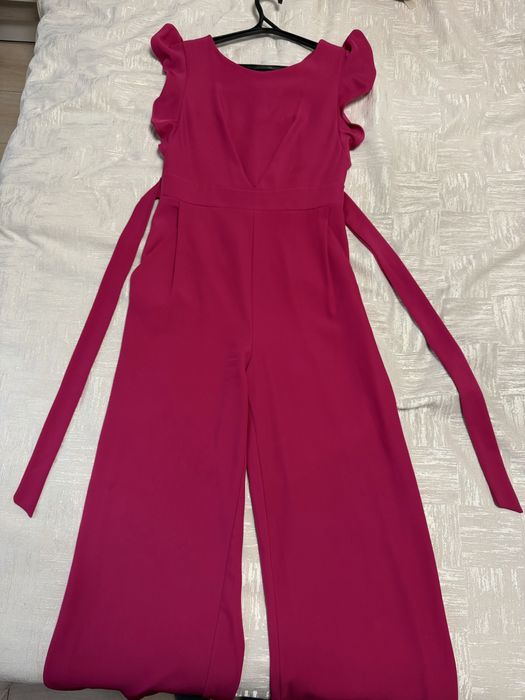 Продам женский комбинезон