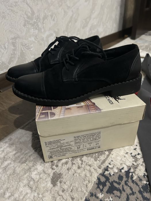 Ботинки почти новые