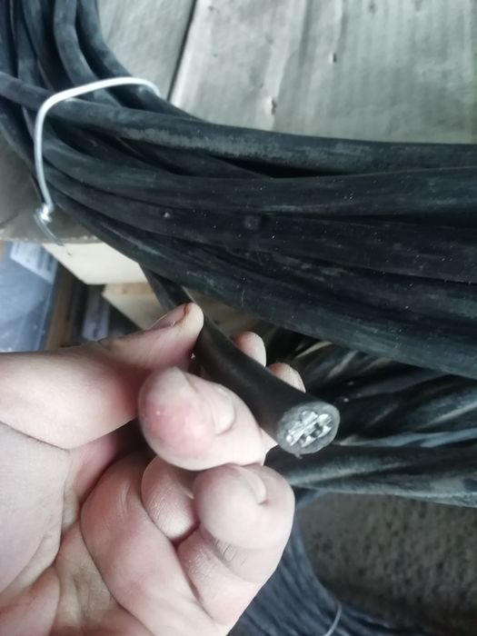 Продам кабель алюминиевый