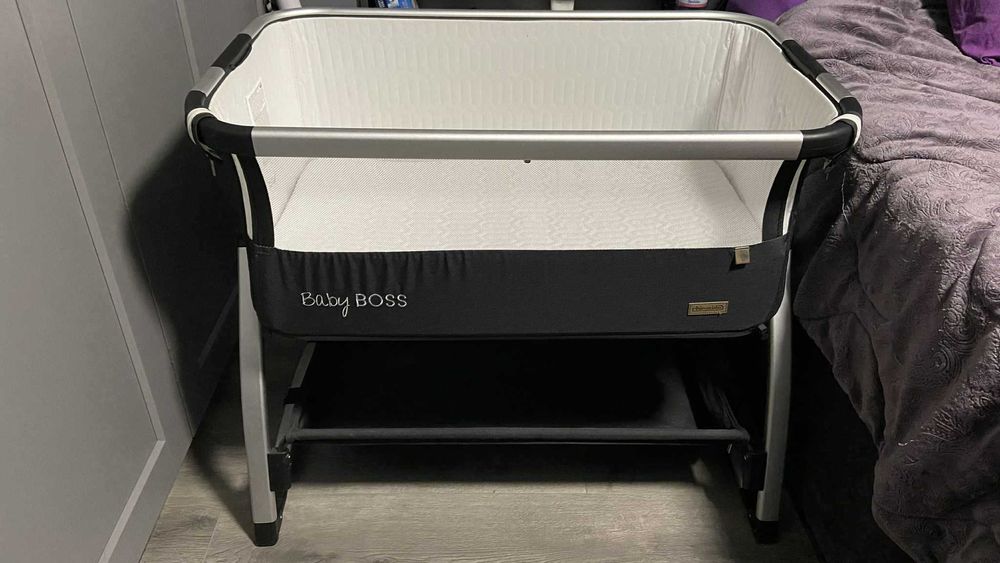 Next to me Chipolino Baby Boss с подарък музикална играчка и чаршафи